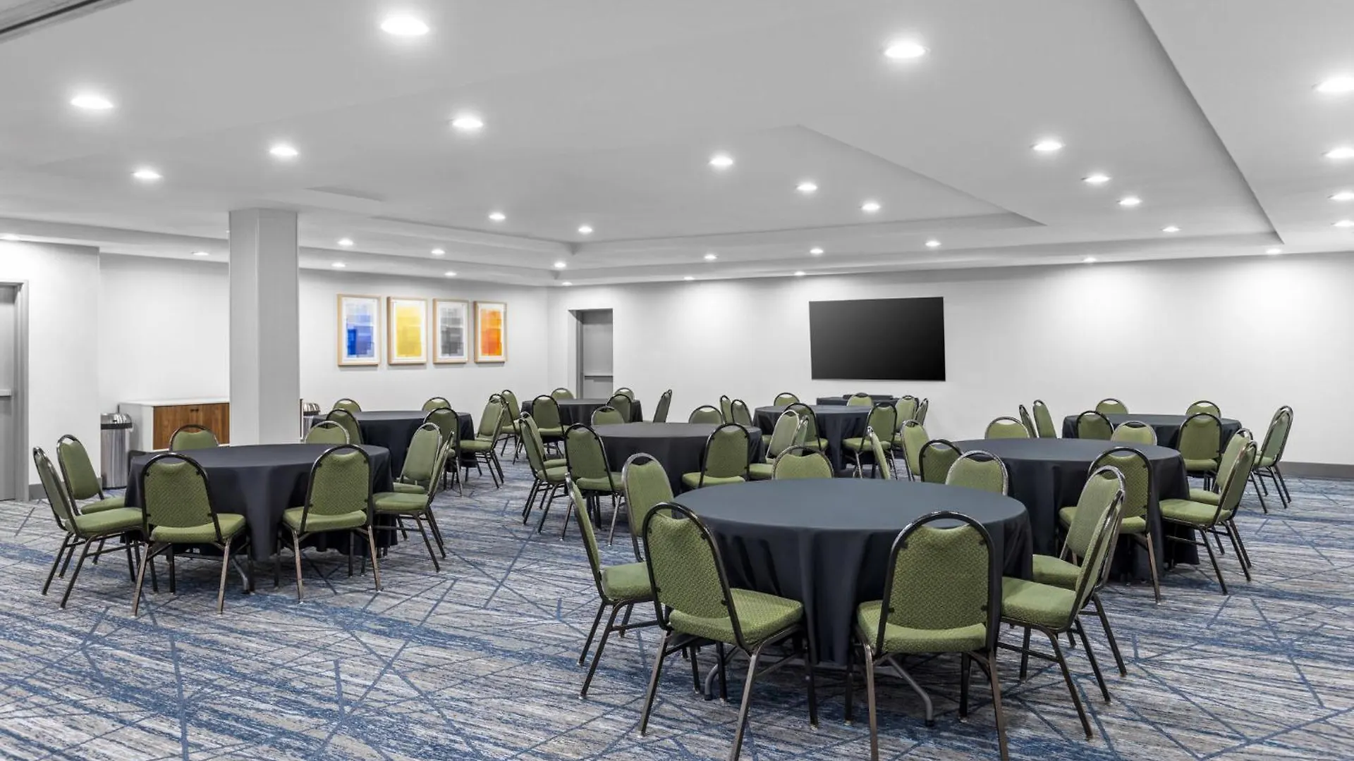 Holiday Inn Express & Suites Sacramento Ne Cal Expo By Ihg 3*,
