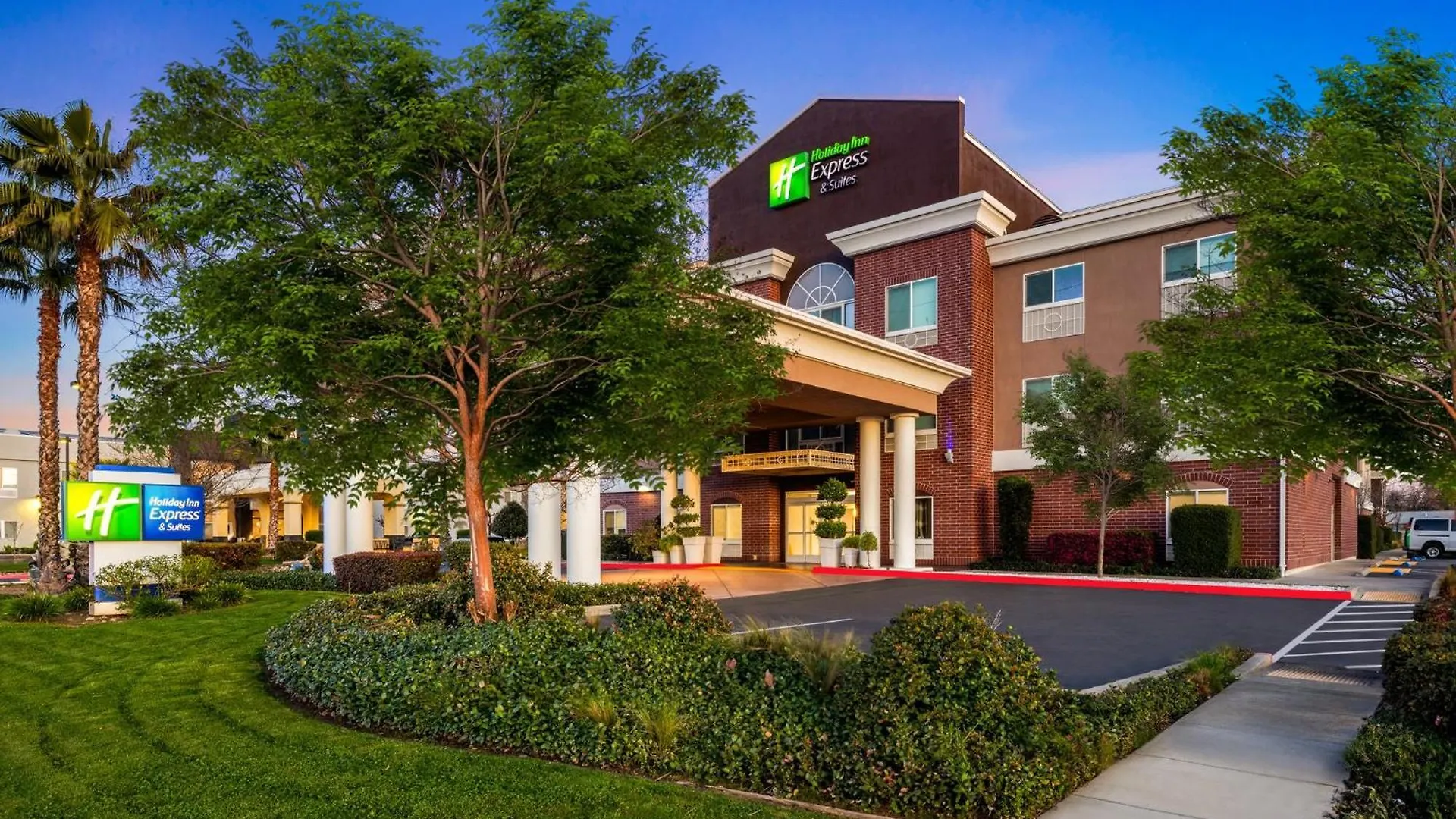 Holiday Inn Express & Suites Sacramento Ne Cal Expo By Ihg 3*,  United States